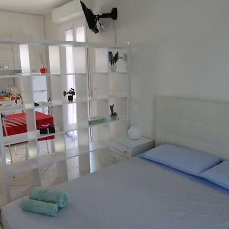 Appartamento L'Ulivo กราดารา ภายนอก รูปภาพ