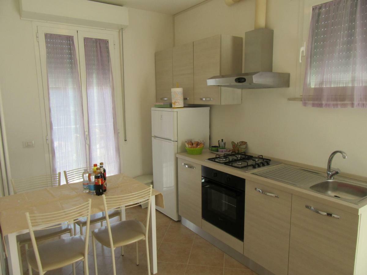 Appartamento L'Ulivo กราดารา ภายนอก รูปภาพ