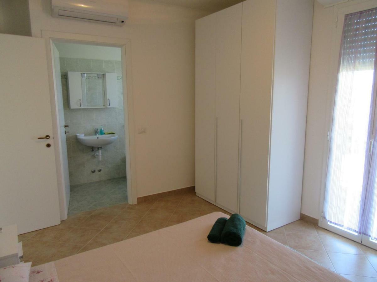 Appartamento L'Ulivo กราดารา ภายนอก รูปภาพ